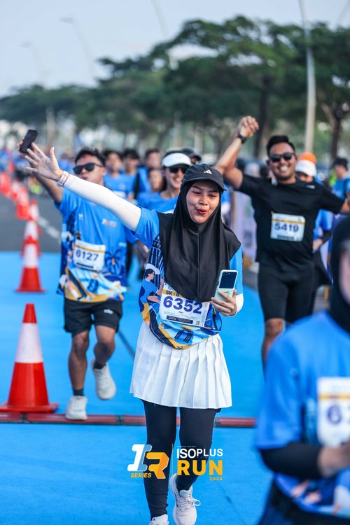 Race photo from ISOPlus Run 2024 Jakarta