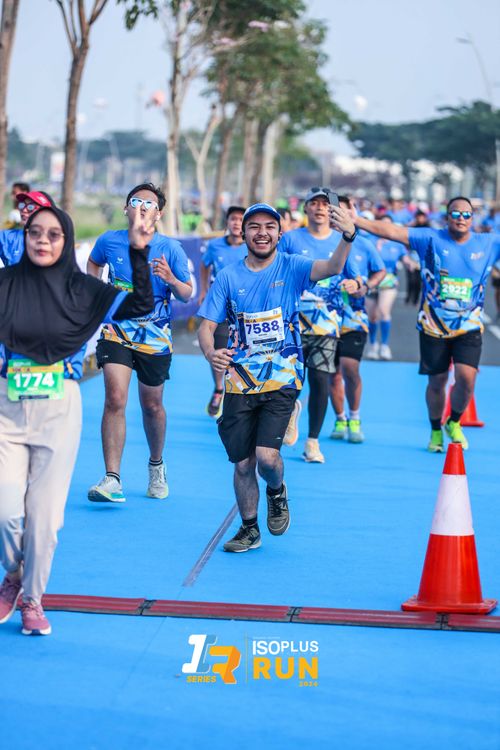 Race photo from ISOPlus Run 2024 Jakarta