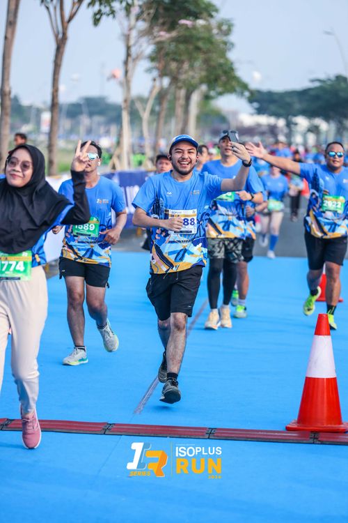Race photo from ISOPlus Run 2024 Jakarta