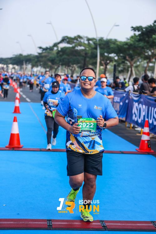 Race photo from ISOPlus Run 2024 Jakarta