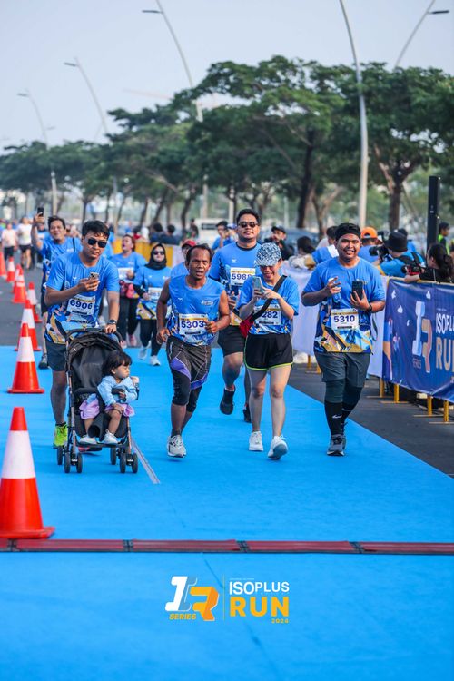 Race photo from ISOPlus Run 2024 Jakarta