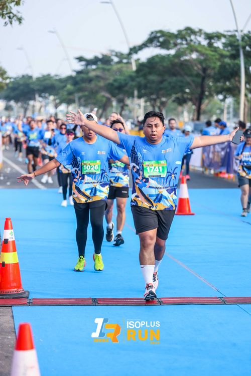 Race photo from ISOPlus Run 2024 Jakarta