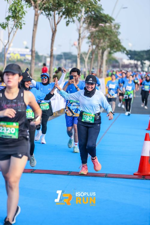 Race photo from ISOPlus Run 2024 Jakarta