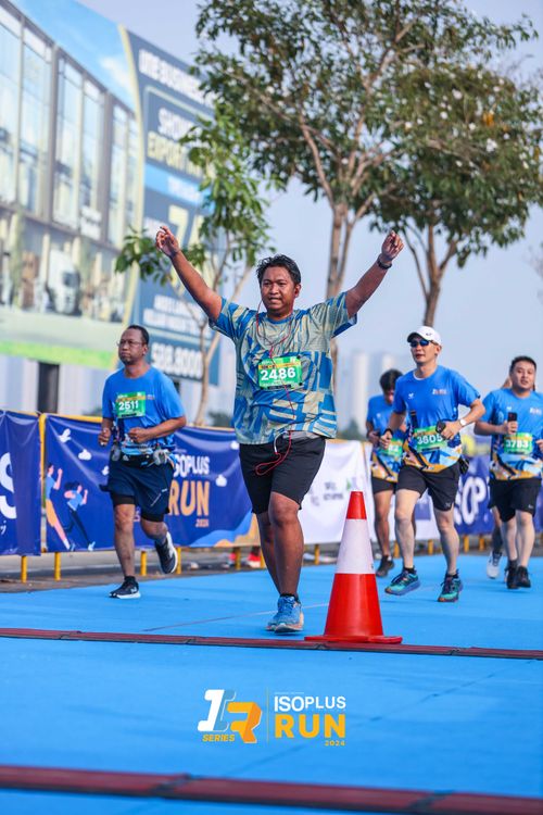 Race photo from ISOPlus Run 2024 Jakarta