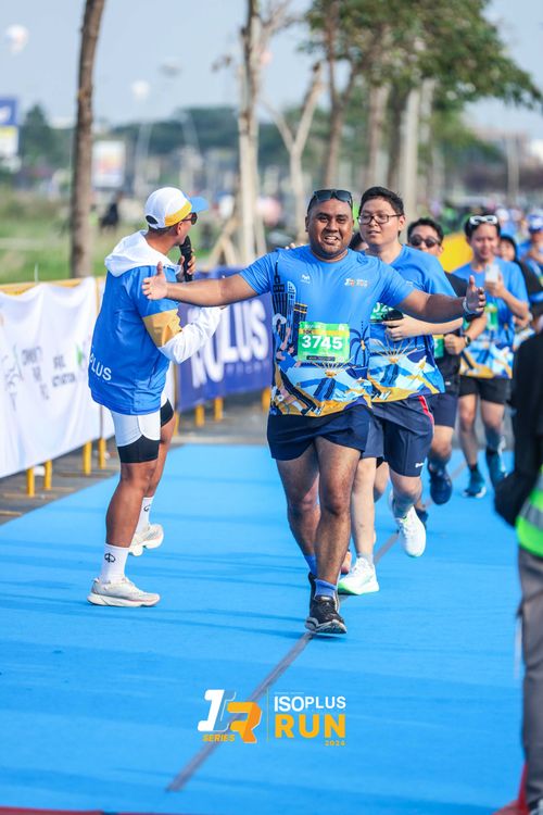 Race photo from ISOPlus Run 2024 Jakarta
