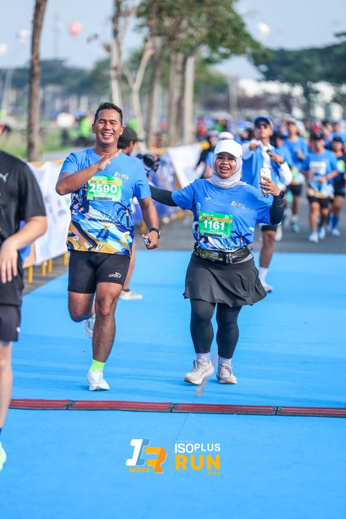 Race photo from ISOPlus Run 2024 Jakarta