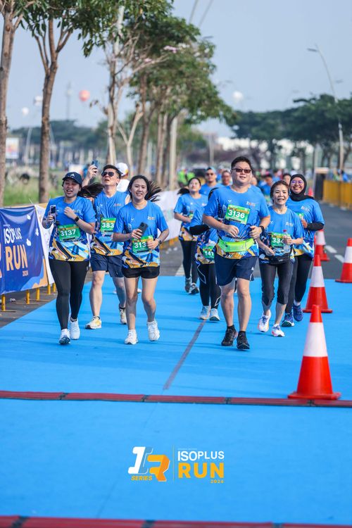 Race photo from ISOPlus Run 2024 Jakarta