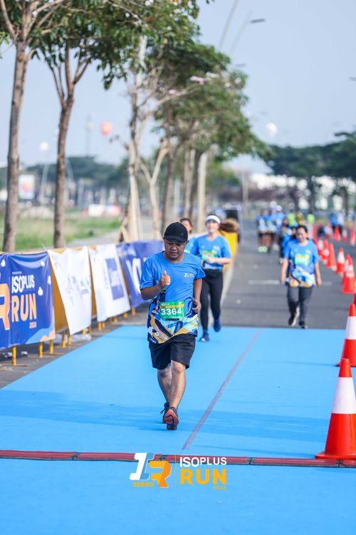 Race photo from ISOPlus Run 2024 Jakarta