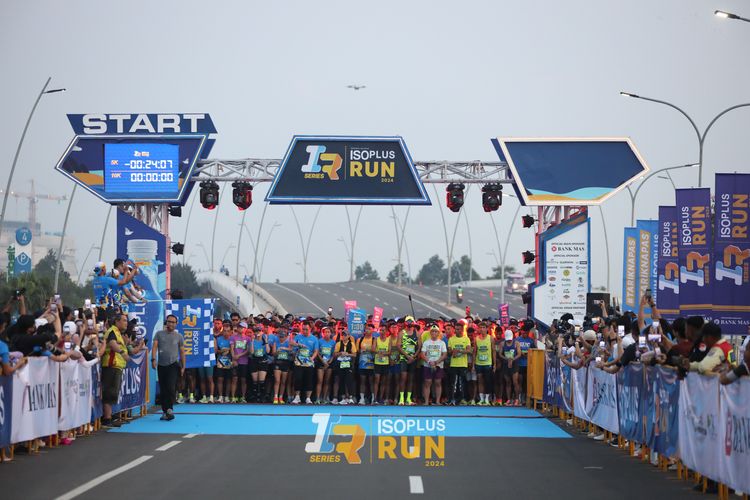Race photo from ISOPlus Run 2024 Jakarta