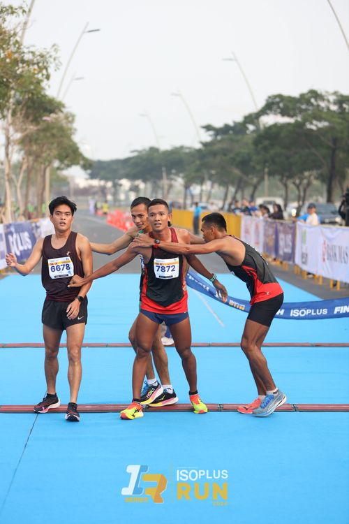 Race photo from ISOPlus Run 2024 Jakarta