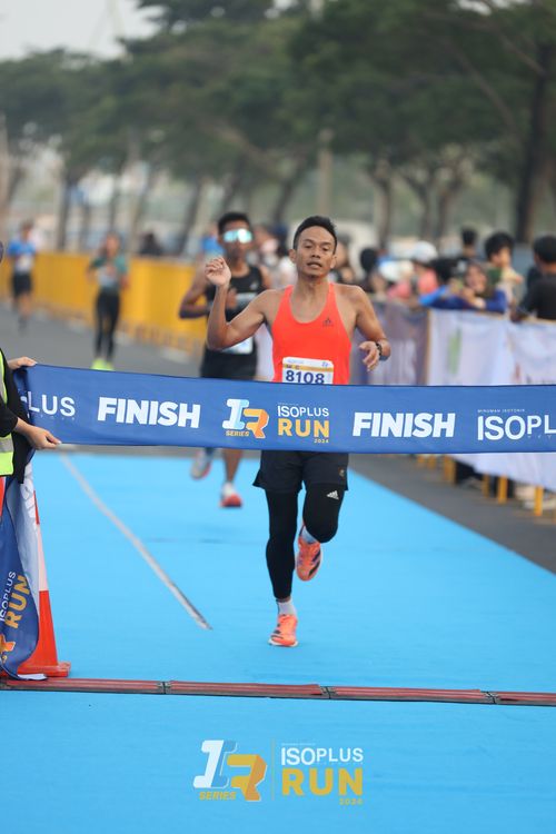 Race photo from ISOPlus Run 2024 Jakarta