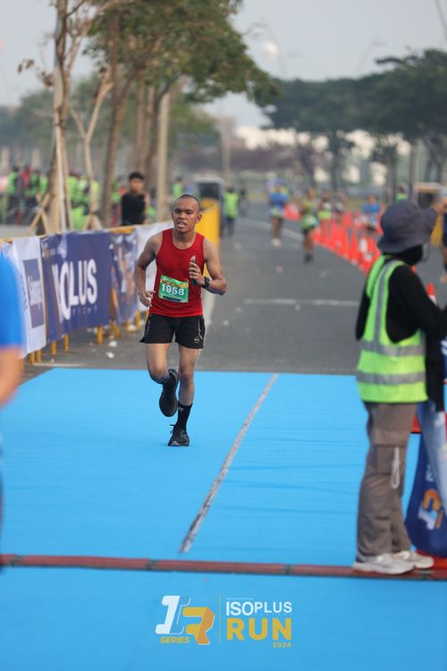Race photo from ISOPlus Run 2024 Jakarta