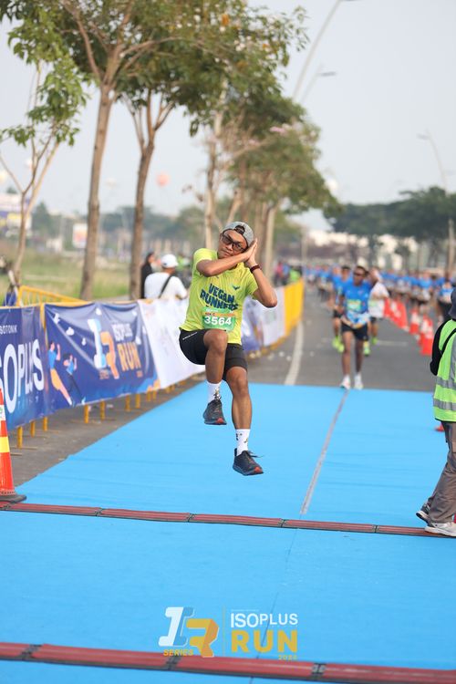 Race photo from ISOPlus Run 2024 Jakarta