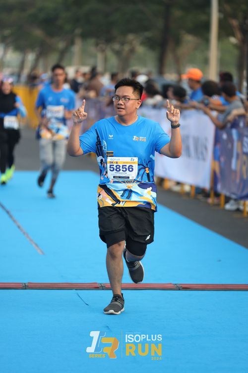 Race photo from ISOPlus Run 2024 Jakarta