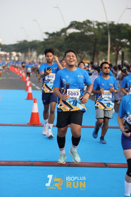 Race photo from ISOPlus Run 2024 Jakarta