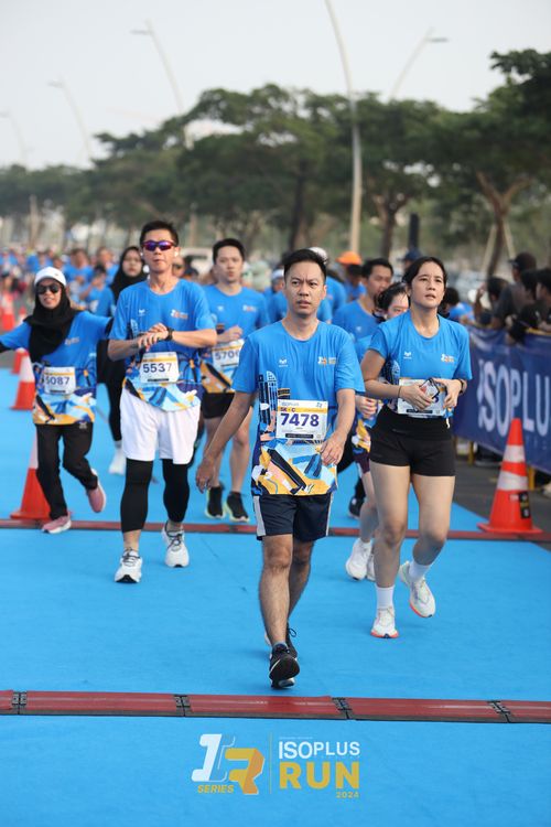 Race photo from ISOPlus Run 2024 Jakarta