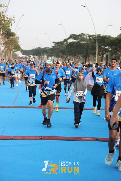 Race photo from ISOPlus Run 2024 Jakarta