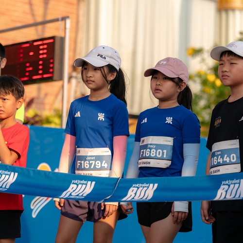 Race photo from YUK TRAVEL RUN