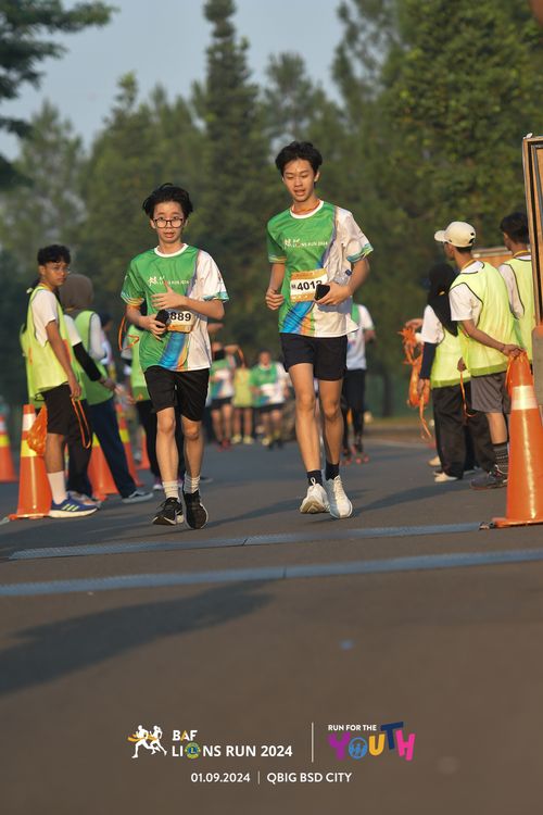 Race photo from BAF LIONS RUN 2024