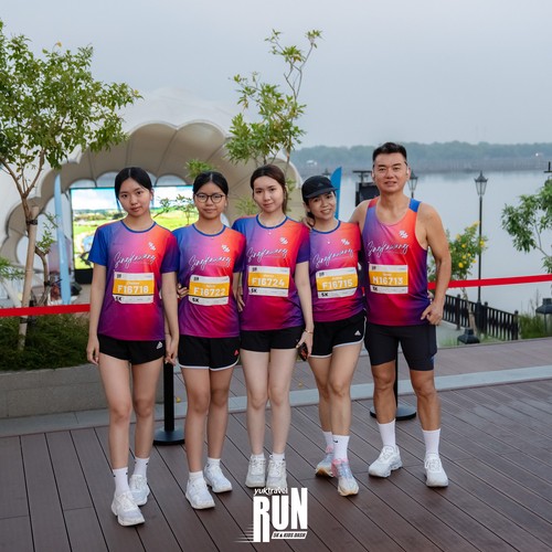 Race photo from YUK TRAVEL RUN