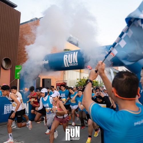 Race photo from YUK TRAVEL RUN
