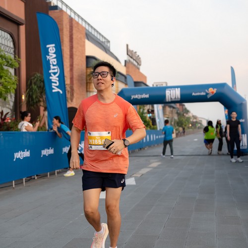 Race photo from YUK TRAVEL RUN
