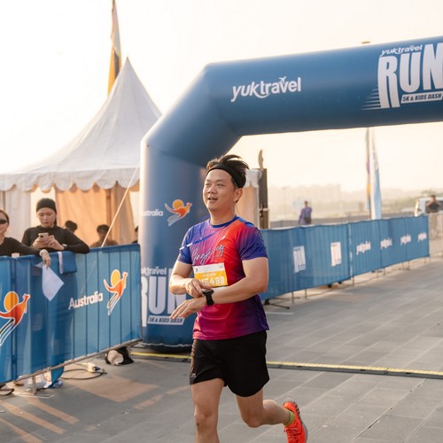 Race photo from YUK TRAVEL RUN