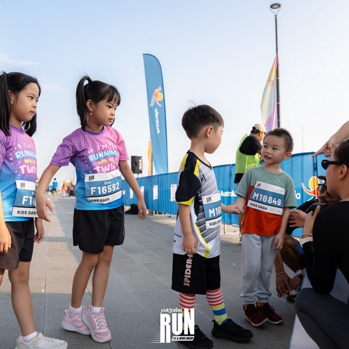 Race photo from YUK TRAVEL RUN