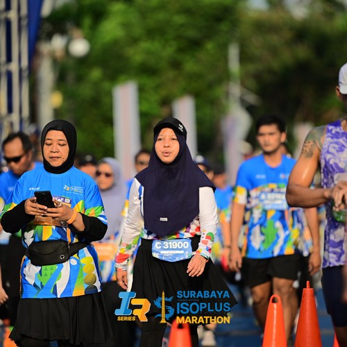 Race photo from SURABAYA ISOPLUS MARATHON 2026