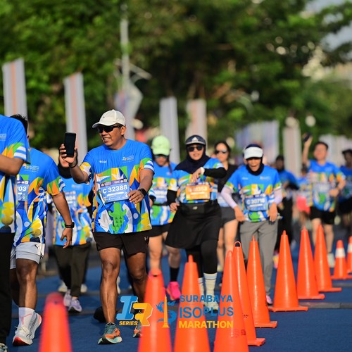 Race photo from SURABAYA ISOPLUS MARATHON 2026