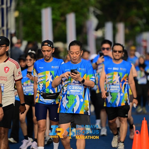 Race photo from SURABAYA ISOPLUS MARATHON 2026