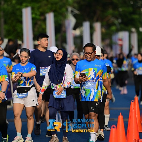 Race photo from SURABAYA ISOPLUS MARATHON 2026