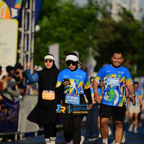 Race photo from SURABAYA ISOPLUS MARATHON 2026