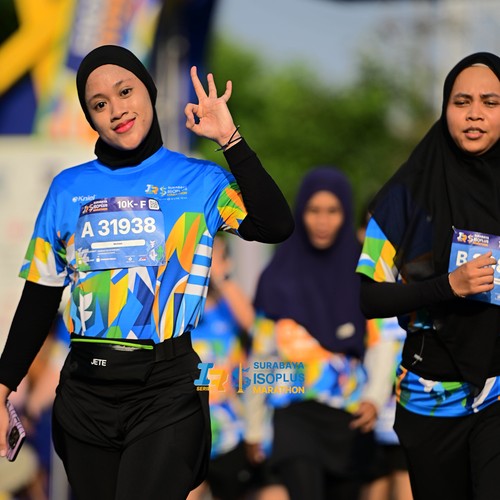 Race photo from SURABAYA ISOPLUS MARATHON 2026