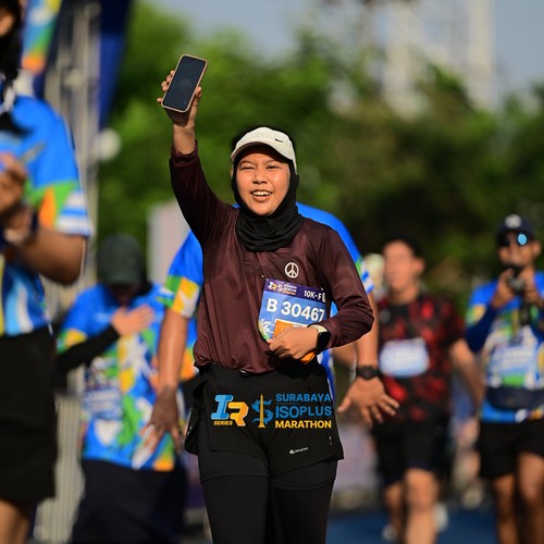 Race photo from SURABAYA ISOPLUS MARATHON 2026