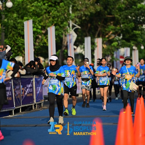Race photo from SURABAYA ISOPLUS MARATHON 2026
