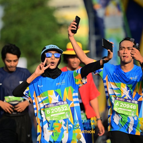 Race photo from SURABAYA ISOPLUS MARATHON 2026