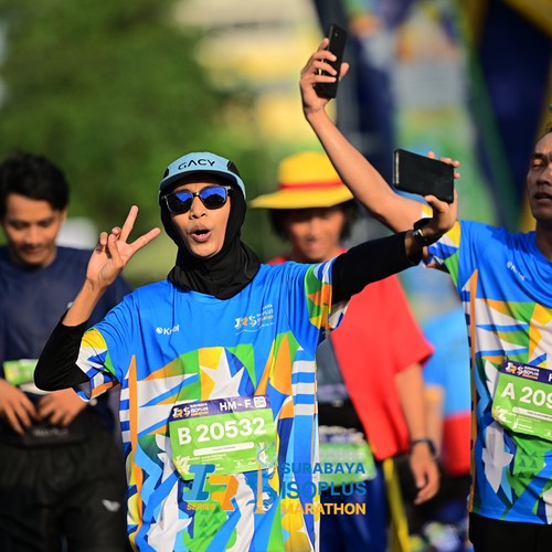 Race photo from SURABAYA ISOPLUS MARATHON 2026