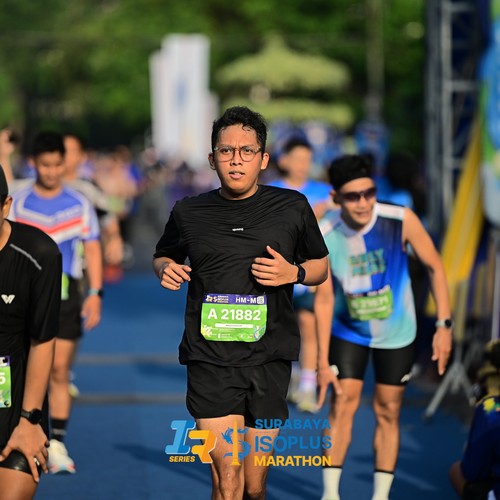 Race photo from SURABAYA ISOPLUS MARATHON 2026