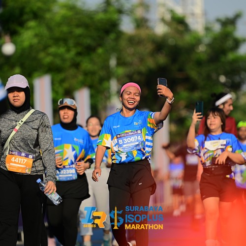 Race photo from SURABAYA ISOPLUS MARATHON 2026