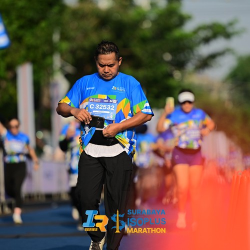 Race photo from SURABAYA ISOPLUS MARATHON 2026