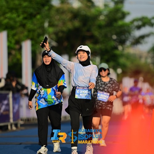 Race photo from SURABAYA ISOPLUS MARATHON 2026