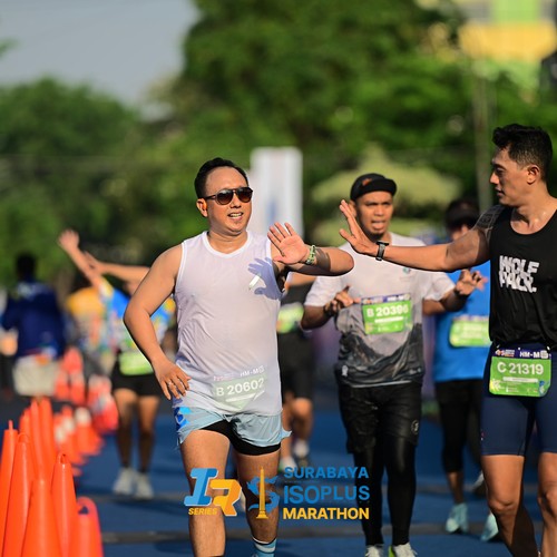 Race photo from SURABAYA ISOPLUS MARATHON 2026