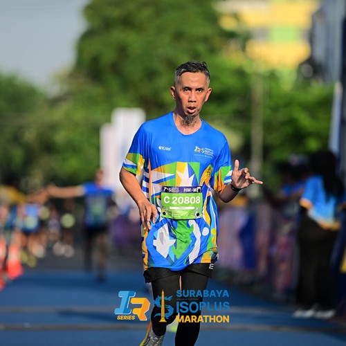 Race photo from SURABAYA ISOPLUS MARATHON 2026