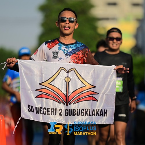 Race photo from SURABAYA ISOPLUS MARATHON 2026