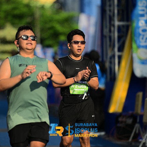 Race photo from SURABAYA ISOPLUS MARATHON 2026
