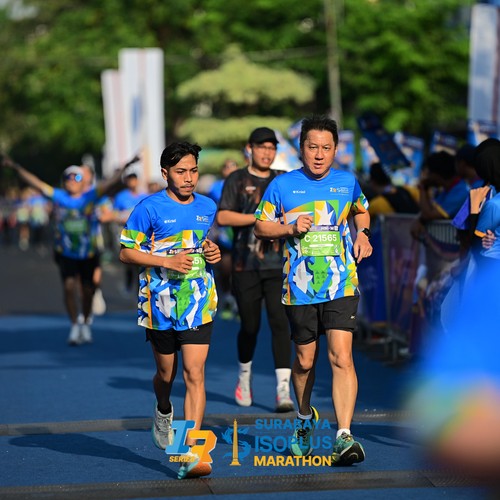 Race photo from SURABAYA ISOPLUS MARATHON 2026