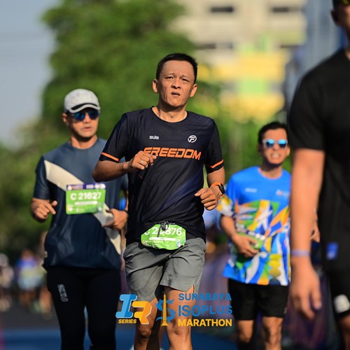 Race photo from SURABAYA ISOPLUS MARATHON 2026