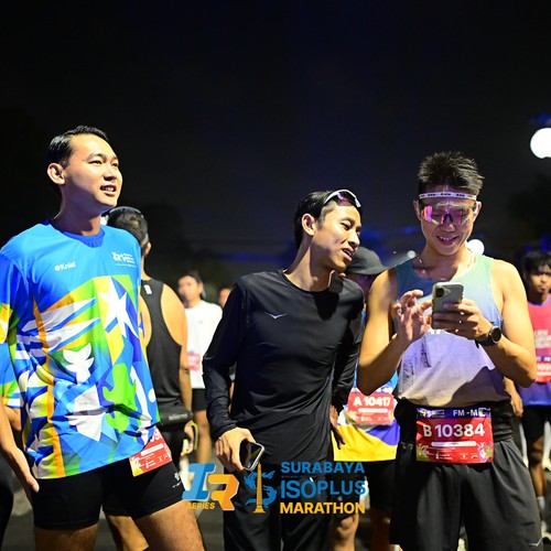 Race photo from SURABAYA ISOPLUS MARATHON 2026