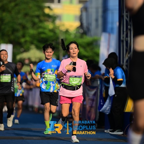 Race photo from SURABAYA ISOPLUS MARATHON 2026